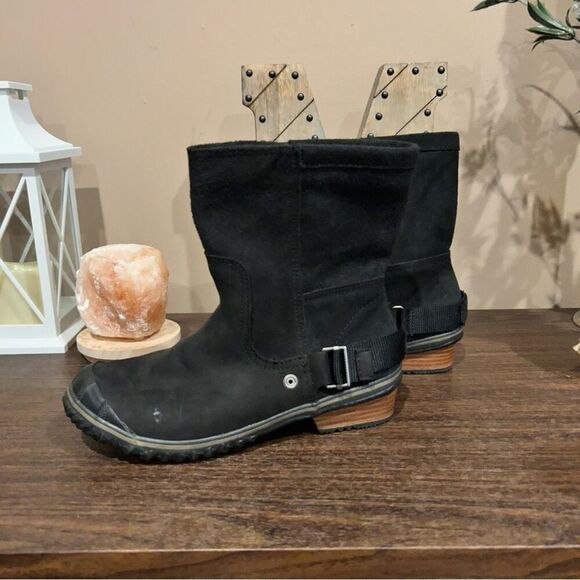 Sorel Slim Shortie Waterproof Boots Size 8.5 EUC - Picture 10 of 12